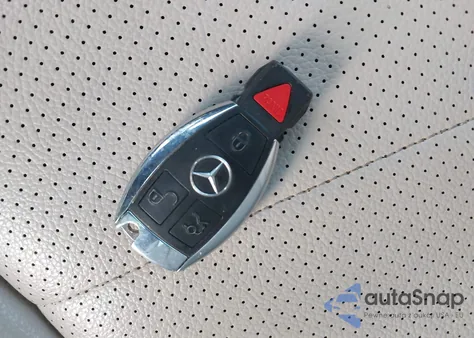 2018 Mercedes-Benz Glc 300 из США, поврежденный, VIN WDC0G4JB6JV044327